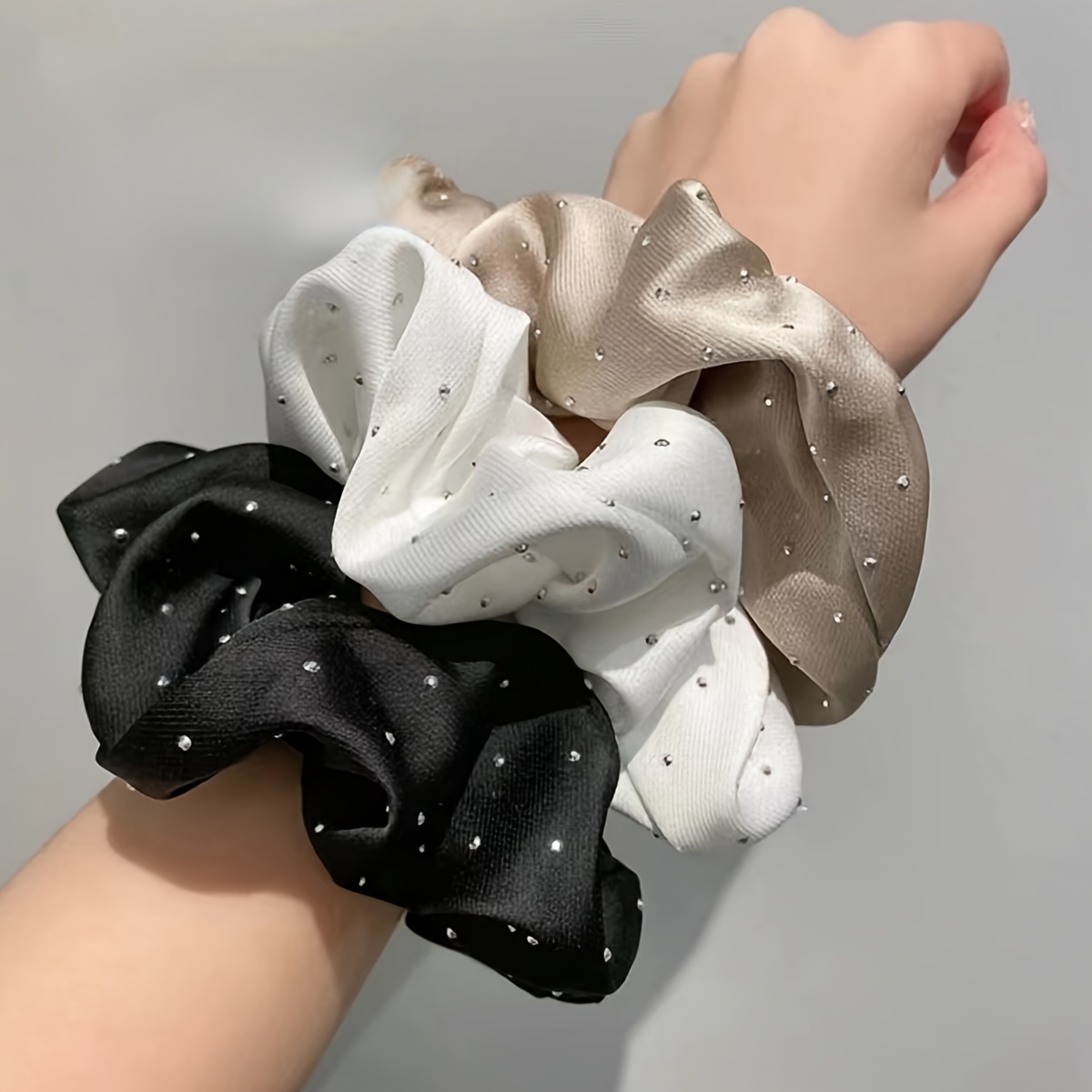 Travel Accessories Aesthetic - Chouchous en satin avec décor de